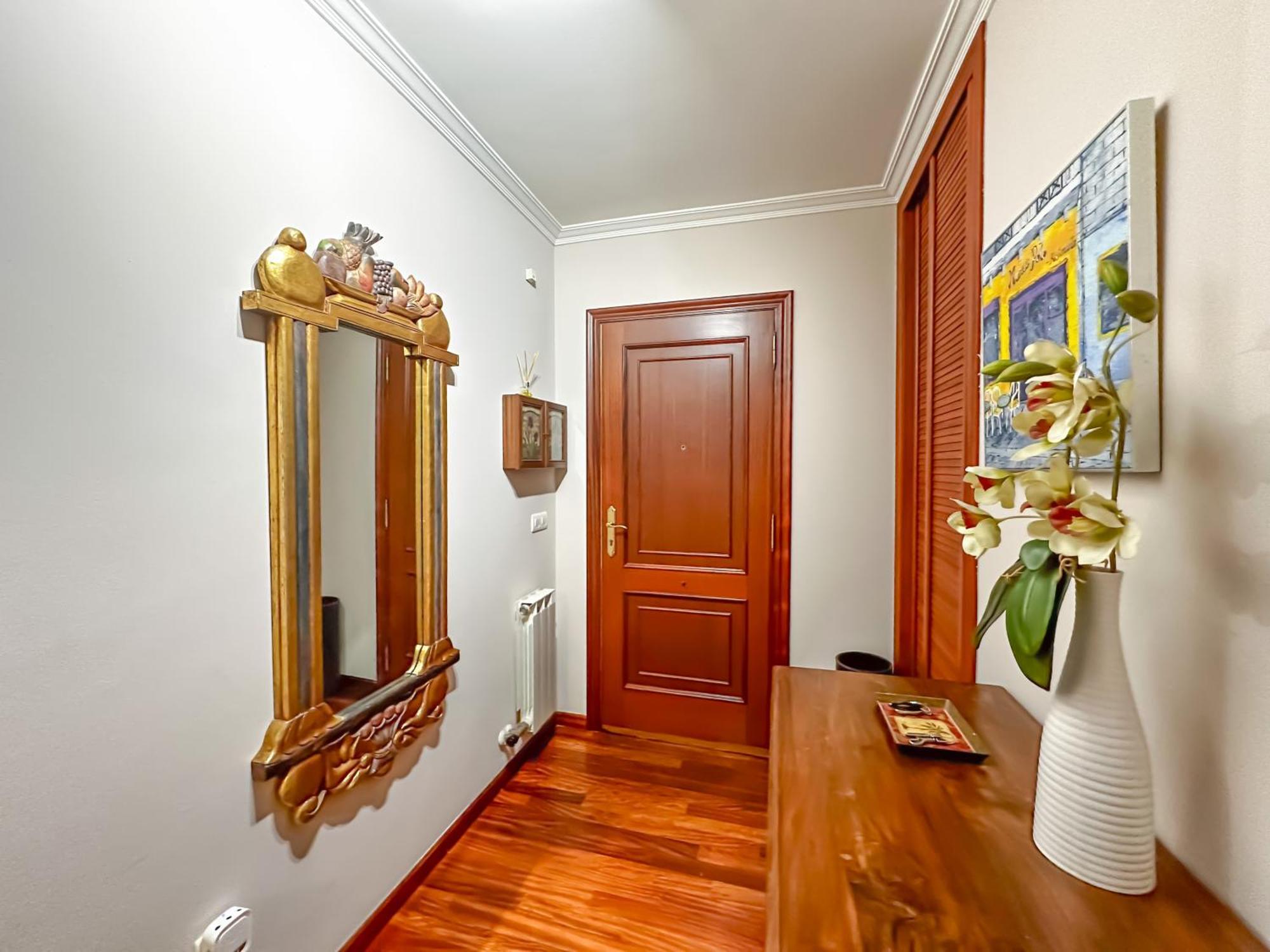 Apartamento Completo, Amplio, Muy Iluminado Y Con Plaza De Garaje Incluida. او غروف المظهر الخارجي الصورة
