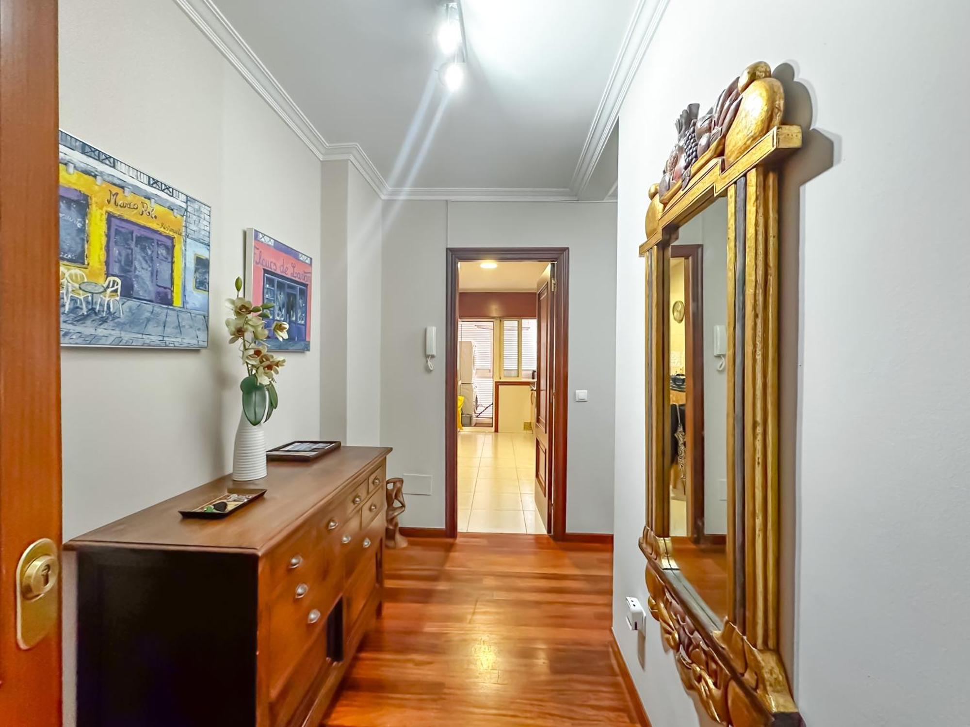 Apartamento Completo, Amplio, Muy Iluminado Y Con Plaza De Garaje Incluida. او غروف المظهر الخارجي الصورة