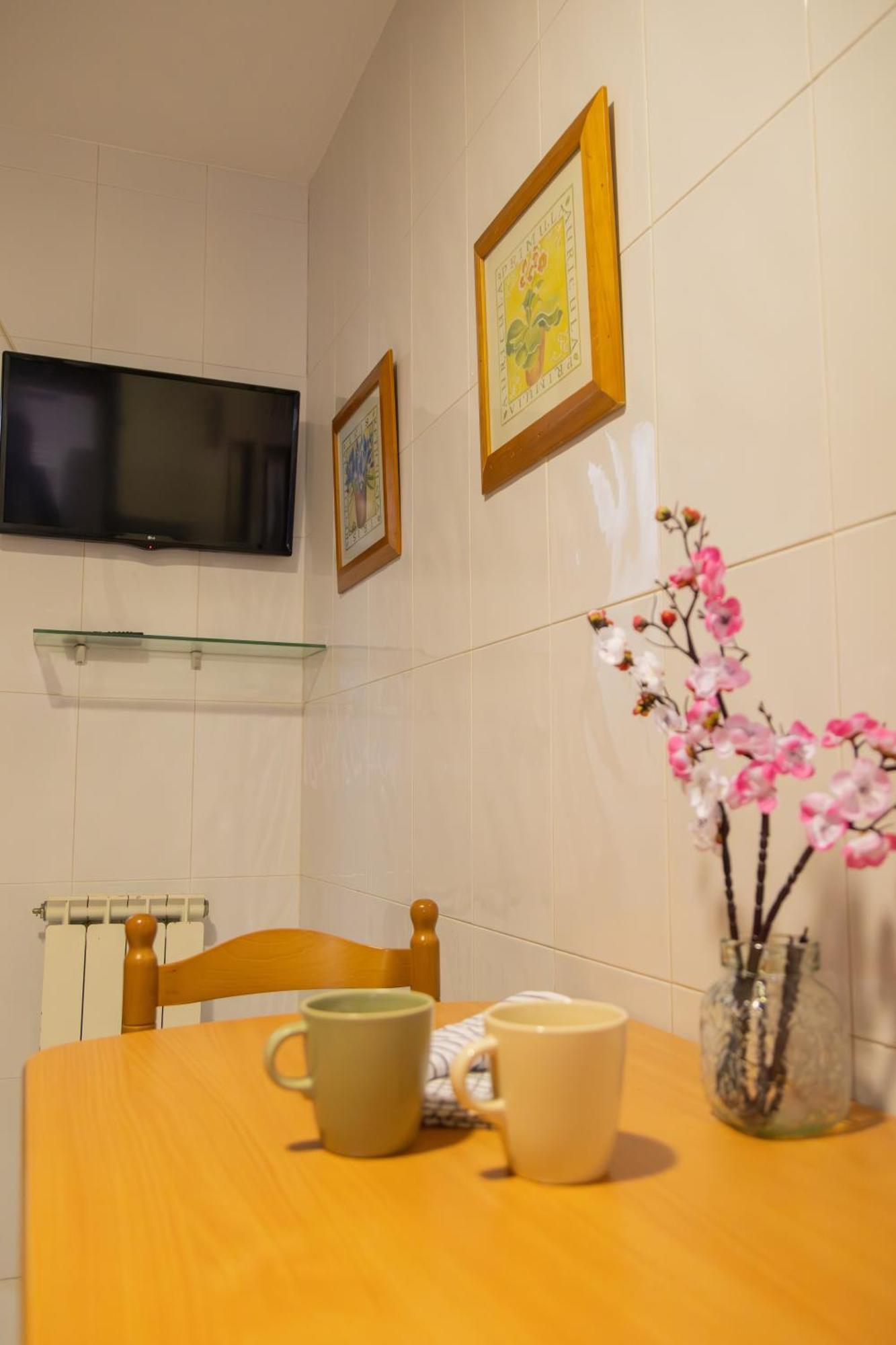 Apartamento Completo, Amplio, Muy Iluminado Y Con Plaza De Garaje Incluida. او غروف المظهر الخارجي الصورة