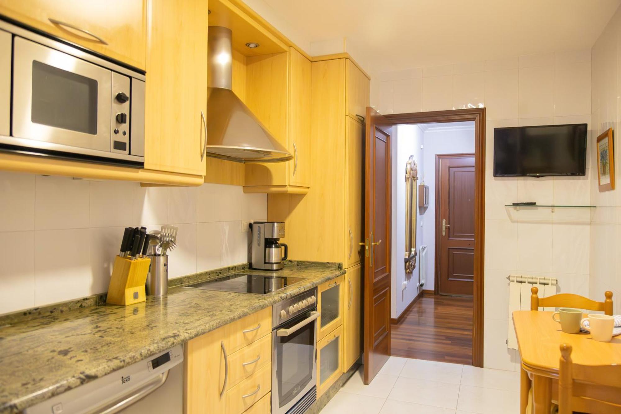Apartamento Completo, Amplio, Muy Iluminado Y Con Plaza De Garaje Incluida. او غروف المظهر الخارجي الصورة
