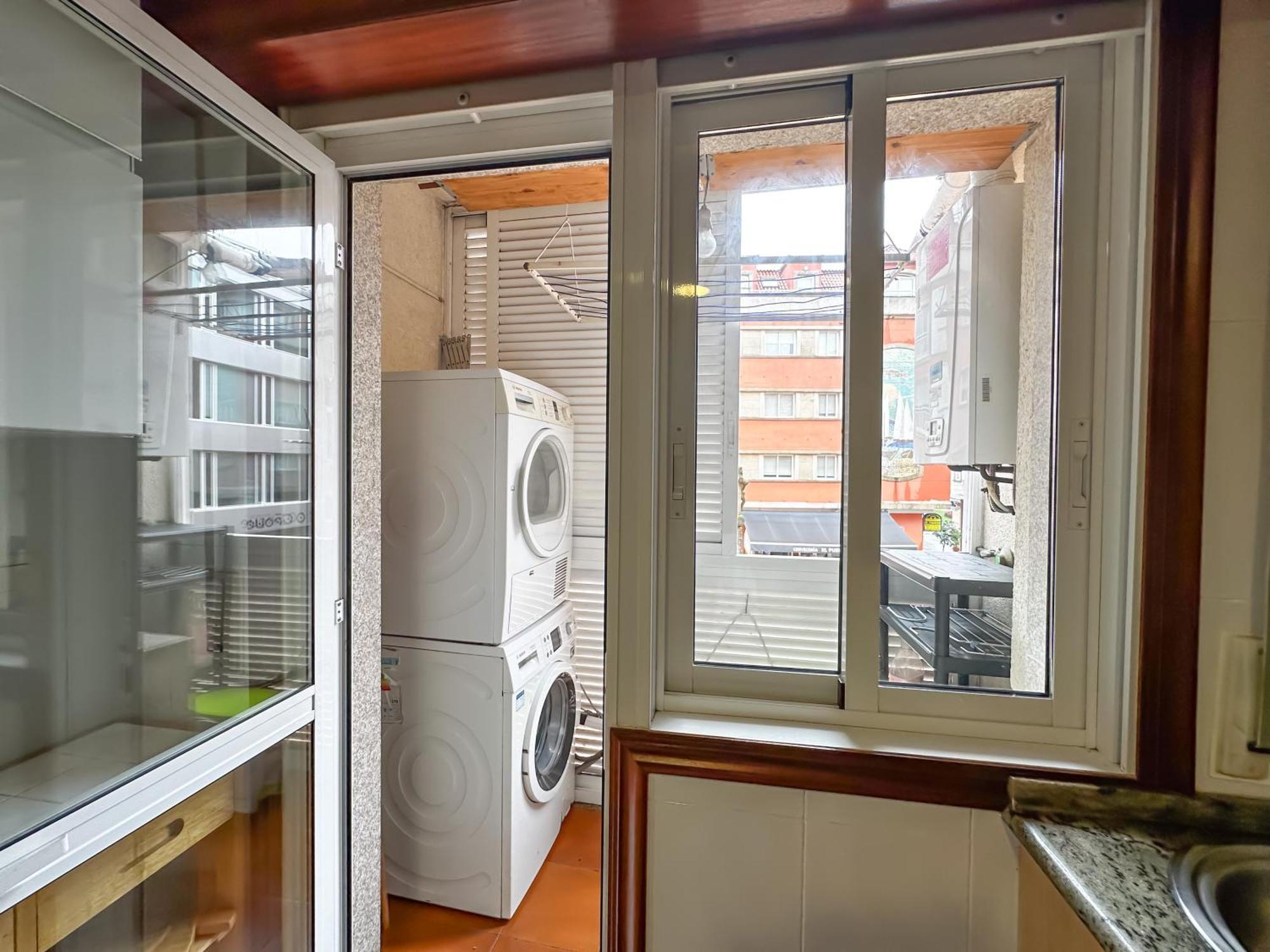 Apartamento Completo, Amplio, Muy Iluminado Y Con Plaza De Garaje Incluida. او غروف المظهر الخارجي الصورة