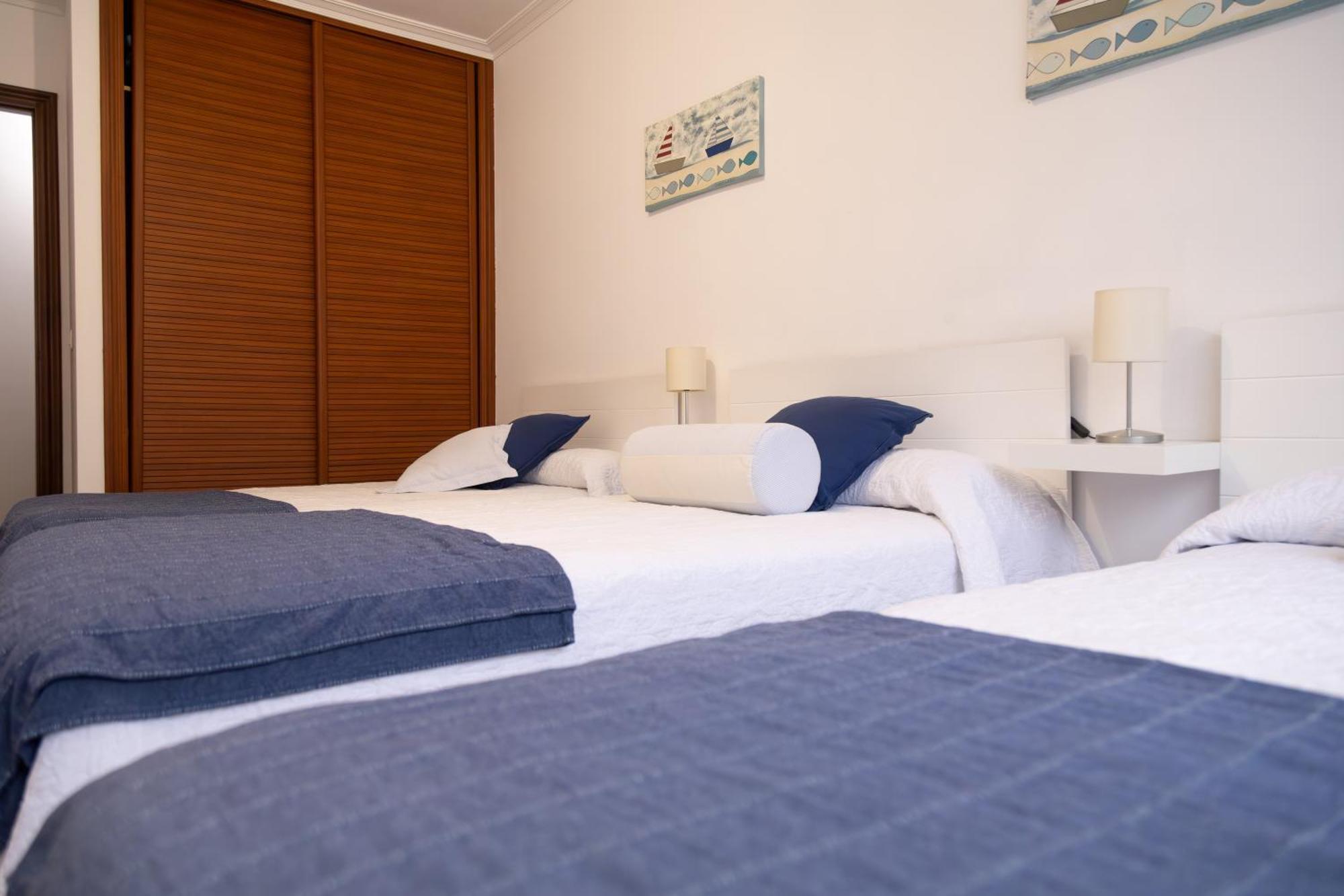 Apartamento Completo, Amplio, Muy Iluminado Y Con Plaza De Garaje Incluida. او غروف المظهر الخارجي الصورة