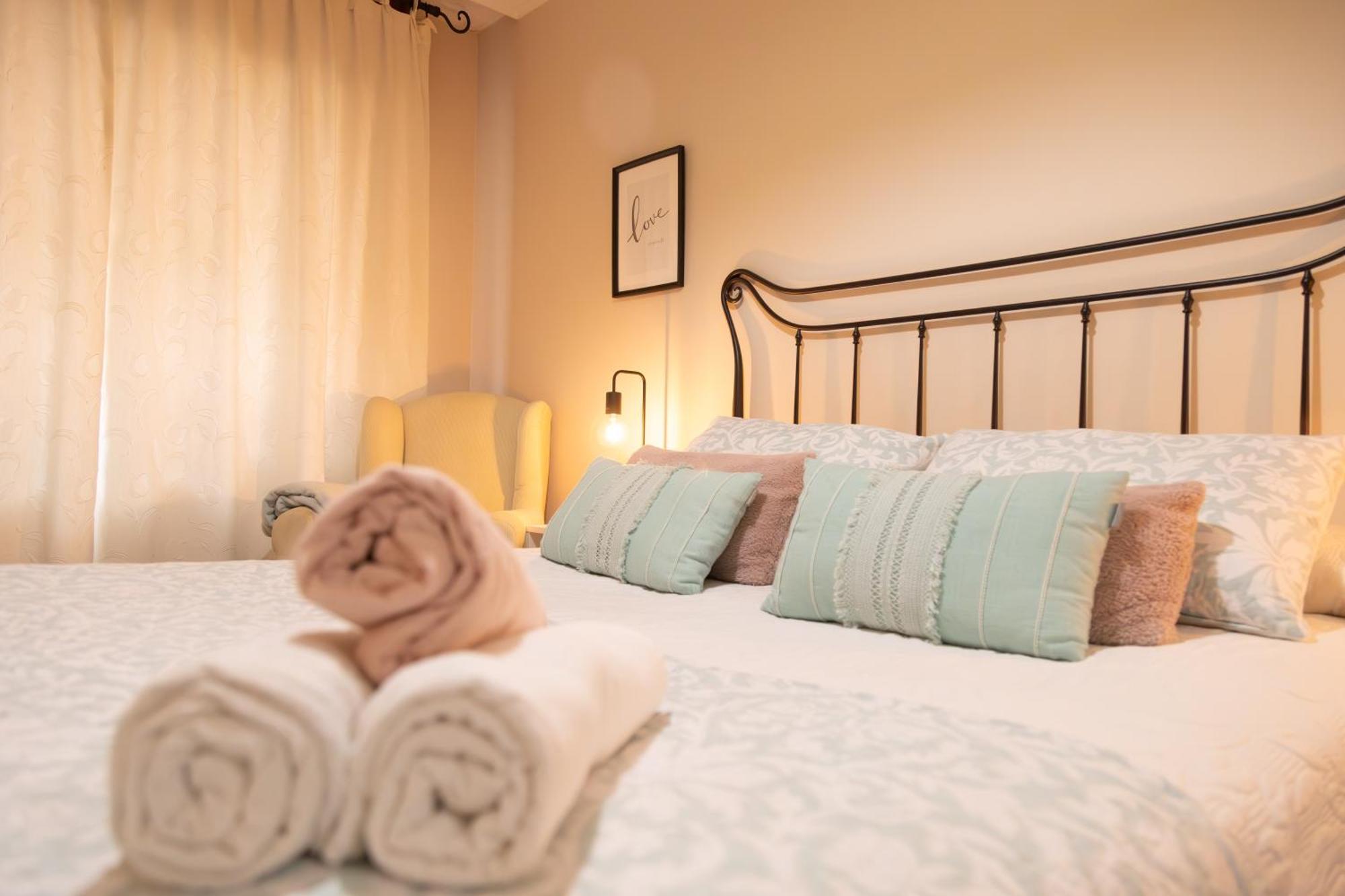 Apartamento Completo, Amplio, Muy Iluminado Y Con Plaza De Garaje Incluida. او غروف المظهر الخارجي الصورة