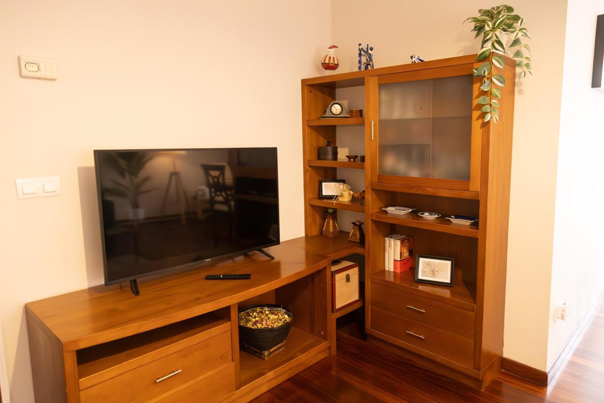 Apartamento Completo, Amplio, Muy Iluminado Y Con Plaza De Garaje Incluida. او غروف المظهر الخارجي الصورة
