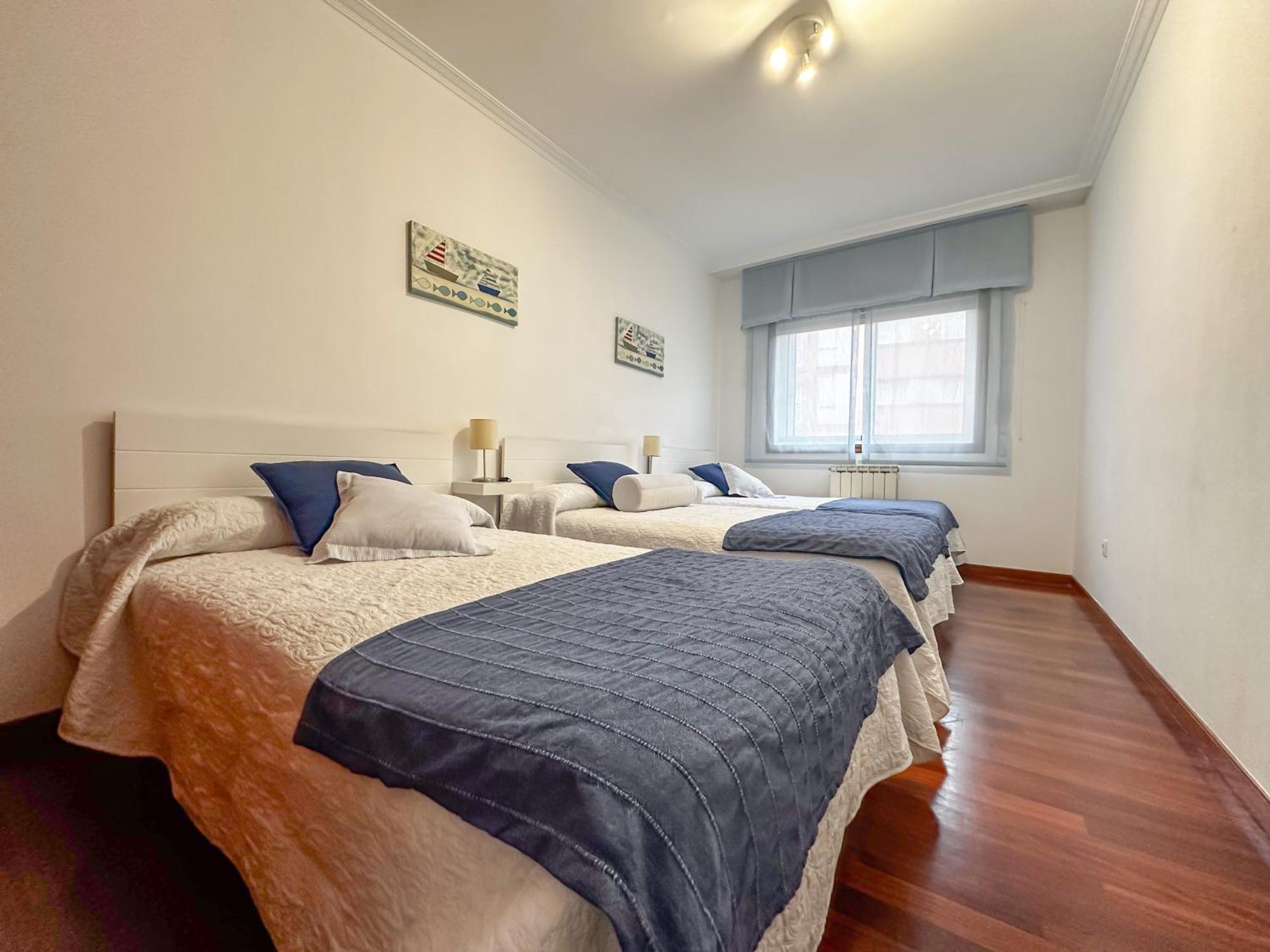 Apartamento Completo, Amplio, Muy Iluminado Y Con Plaza De Garaje Incluida. او غروف المظهر الخارجي الصورة