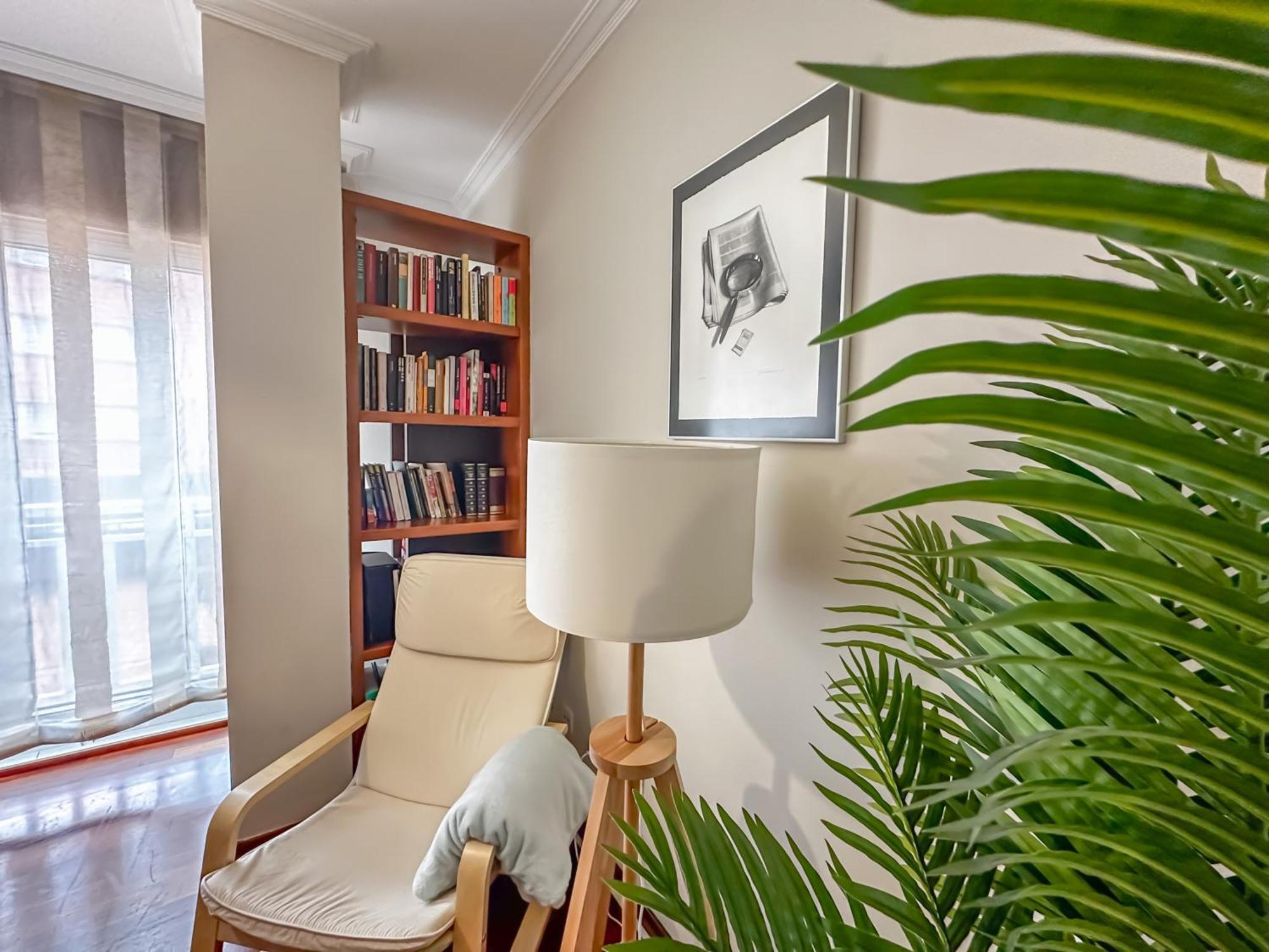 Apartamento Completo, Amplio, Muy Iluminado Y Con Plaza De Garaje Incluida. او غروف المظهر الخارجي الصورة